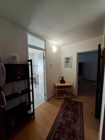 Apartament cu 2 camere semidecomandat în Veteranilor