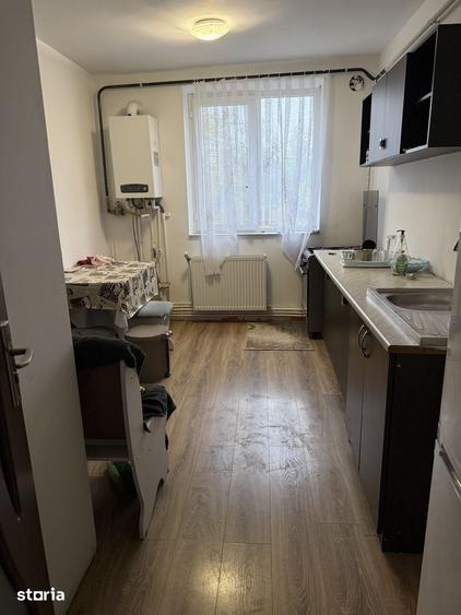 Apartament cu 2 camere semidecomandat în Micro 19