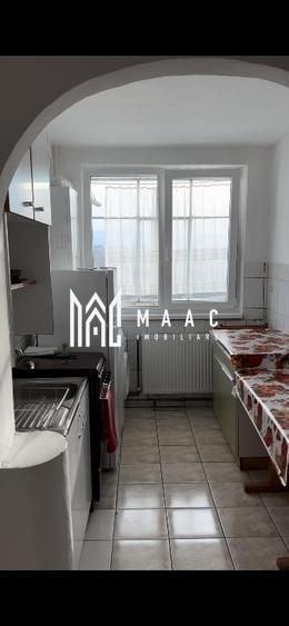 Apartament cu 2 camere semidecomandat, mobilat în Mihai Viteazul