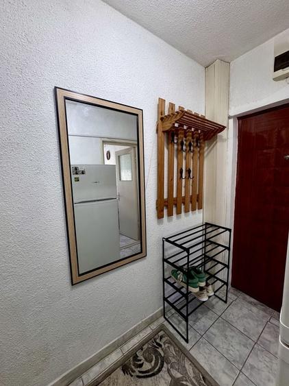 Apartament cu 2 camere semidecomandat în Șcheia