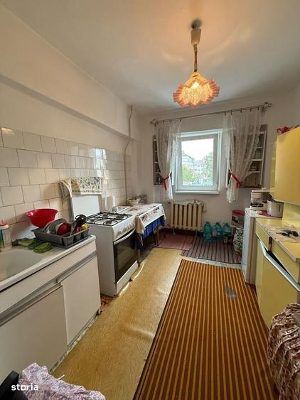 Apartament cu 3 camere decomandat în Ultracentral