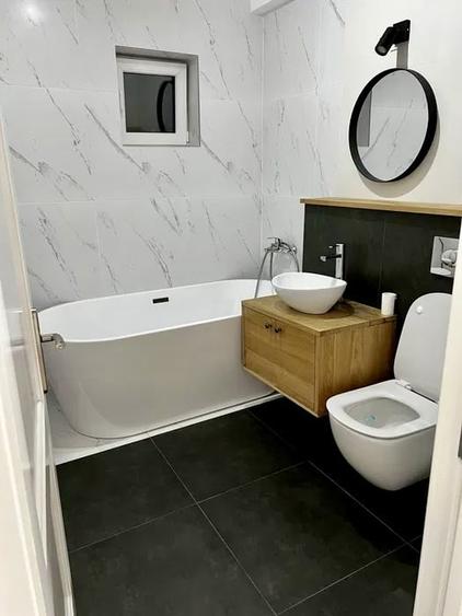 Apartament cu 3 camere decomandat, mobilat în Cetate