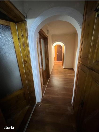 Apartament cu 3 camere decomandat în Rogerius