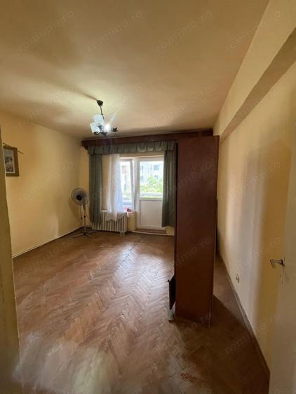 Apartament cu 4 camere în Central