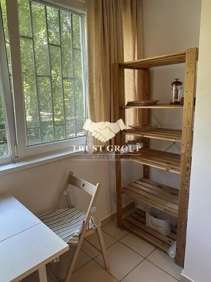 Apartament cu 2 camere semidecomandat în Crângași