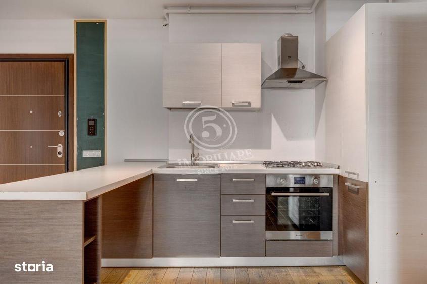 Apartament cu 2 camere, mobilat în Tei