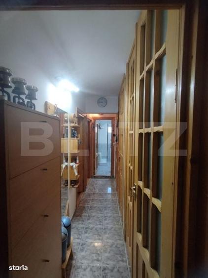 Apartament cu 3 camere decomandat în Tomești — fotografia 1