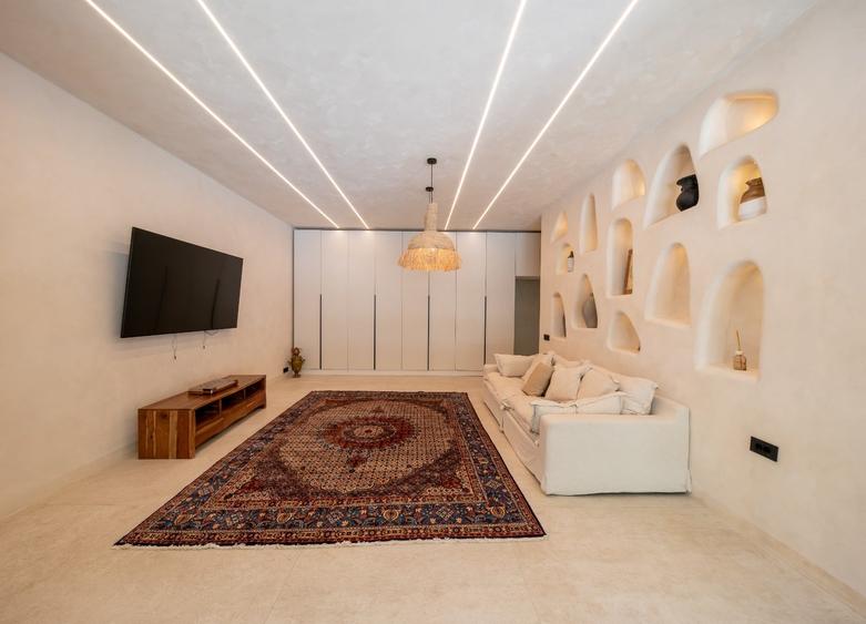 Casă individuală cu 5 camere cu Piscina în Gruiu