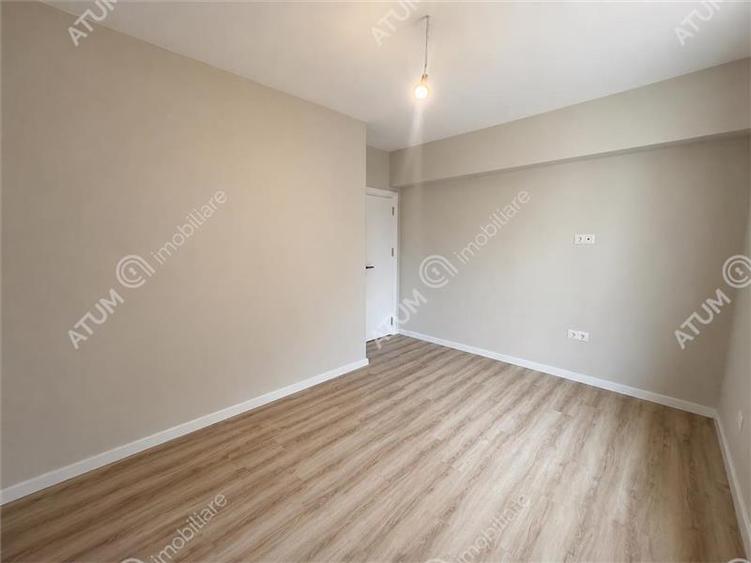 Apartament cu 2 camere decomandat în Exterior Sud