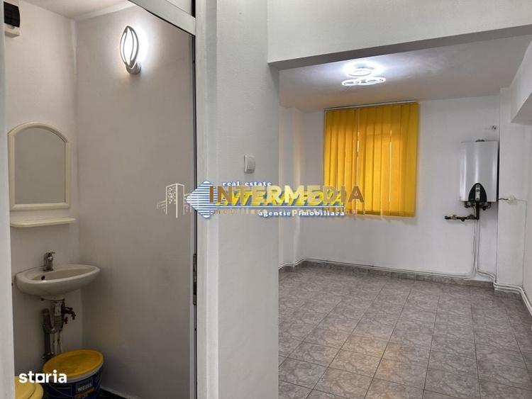 Spațiu comercial, de 34 mp, în Ciupercenii Noi