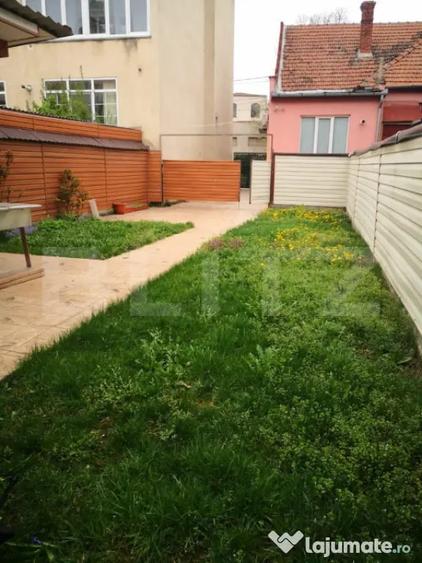 Casă cu 1 camere cu Teren 100 Mp în Central