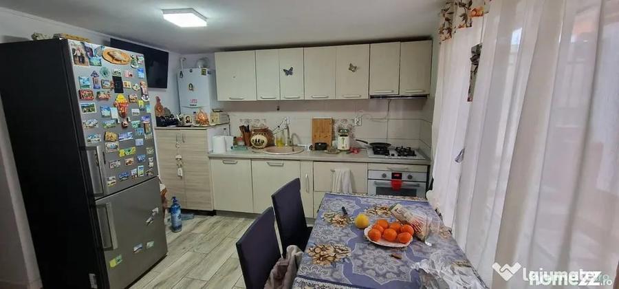 Casă cu 4 camere cu Teren 399 Mp în Central
