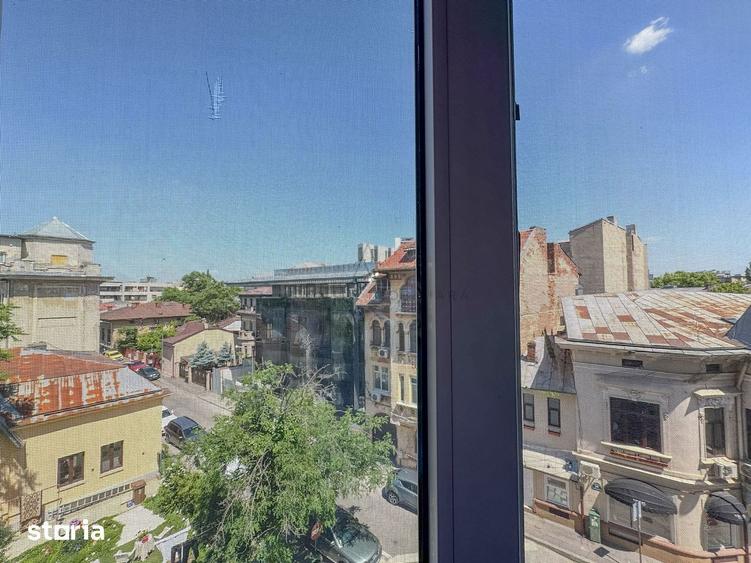 Garsonieră în Victoriei