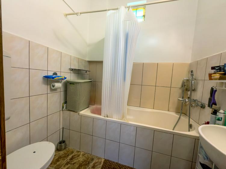 Apartament cu 2 camere decomandat în Faleza Nord