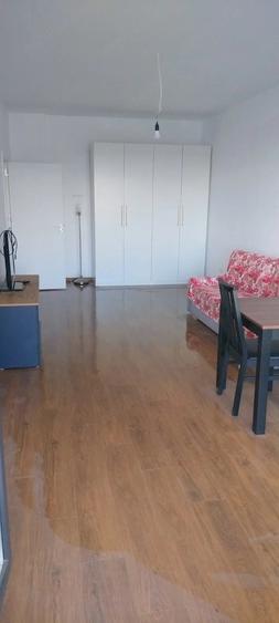 Apartament cu 2 camere decomandat în Titan