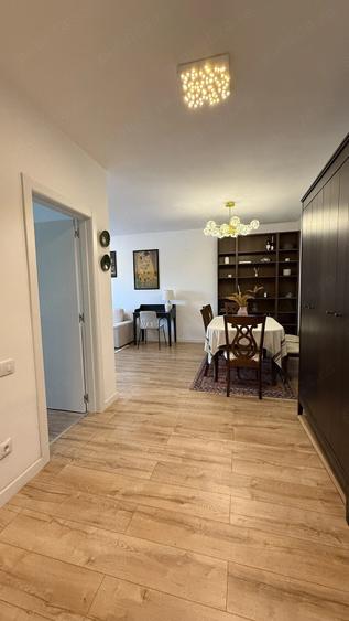 Apartament cu 2 camere decomandat în Păcii