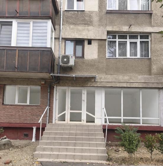 Spațiu comercial, de 58 mp, în Exterior Vest