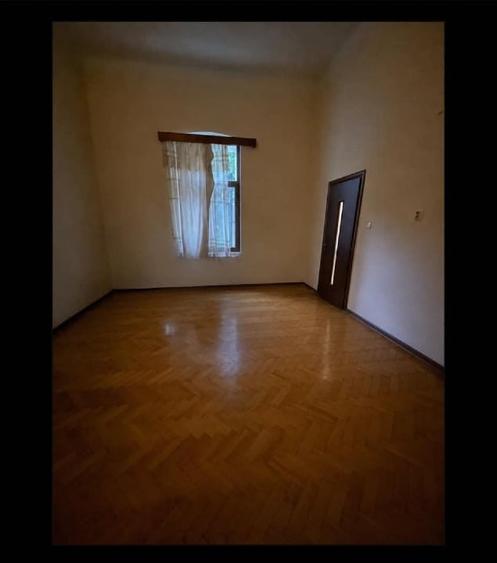 Spațiu comercial, de 95 mp, în Sinaia