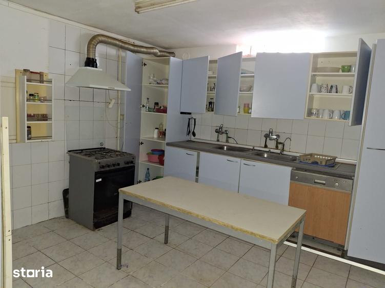 Casă cu Teren 1418 Mp în Bazna