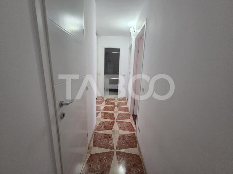 Apartament 3 camere decomnadat de vanzare 72 mp balcon 7 mp - 9