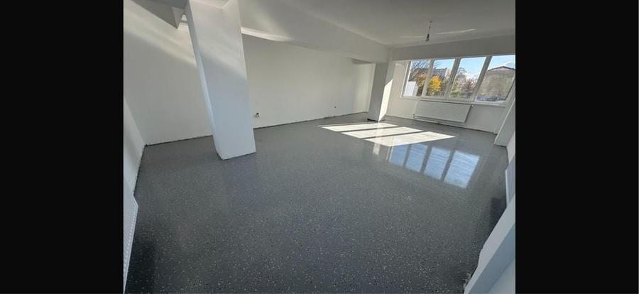 Spațiu comercial, de 40 mp, în Ultracentral