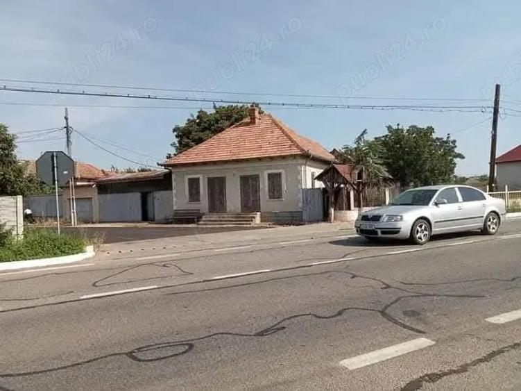 Casă cu 6 camere în Giubega