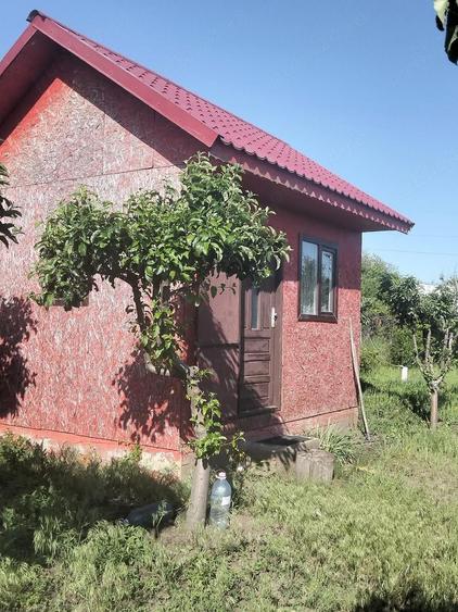 Teren de 1600 mp, în Potoceni