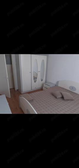 Apartament cu 2 camere semidecomandat în Berceni