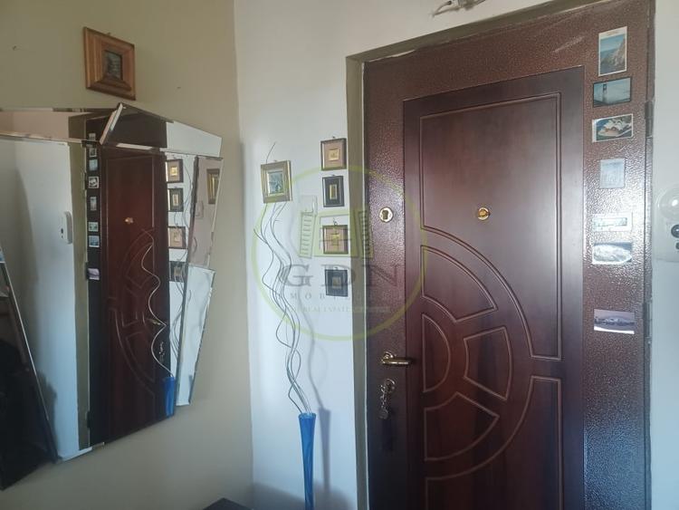 Apartament cu 2 camere decomandat, mobilat în Hărmanului