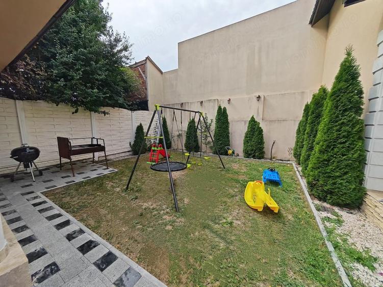 Casă cu Teren 659 Mp în Iosefin
