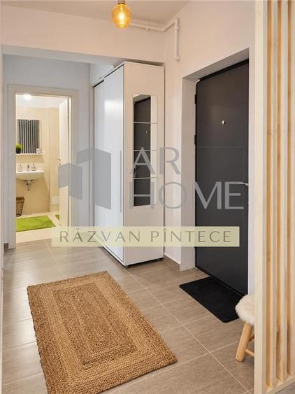 Apartament cu 2 camere decomandat, mobilat în Albert