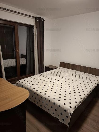 Apartament cu 3 camere semidecomandat în Calea Urseni