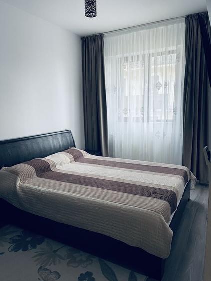 Apartament cu 2 camere decomandat în Valea Adâncă