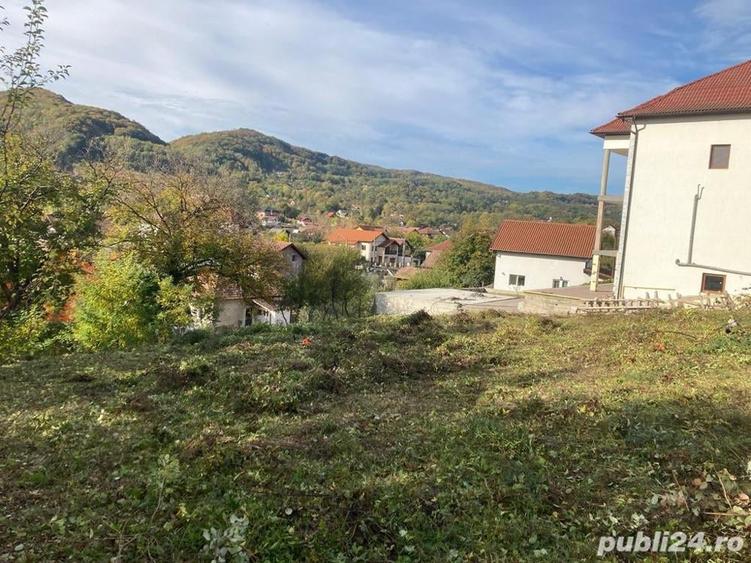 Teren de 1159 mp, în Vlădești