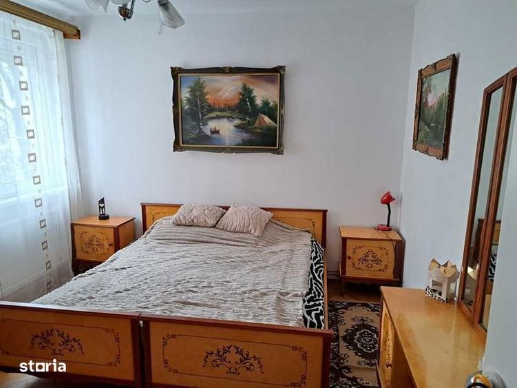 Apartament cu 2 camere decomandat în Cornișa