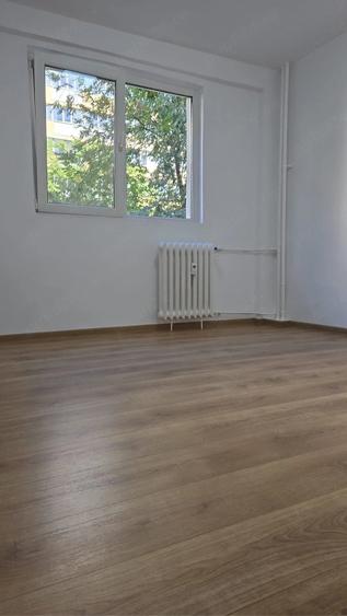 Apartament cu 2 camere decomandat în Doamna Ghica