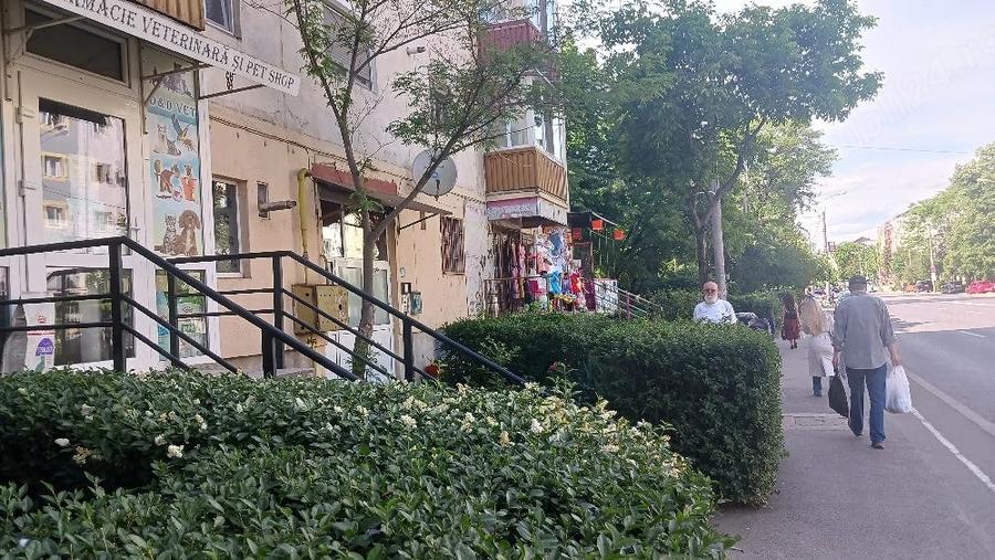 Spațiu comercial, de 50 mp, în Central