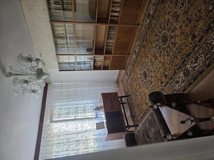Apartament cu 3 camere semidecomandat în Centrul Civic