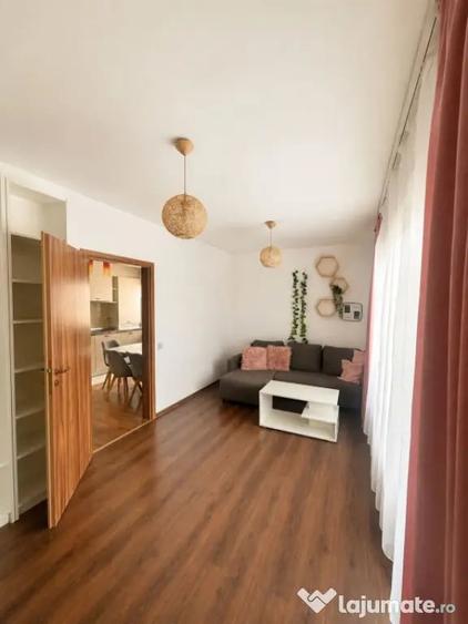 Apartament cu 2 camere decomandat în Bună Ziua