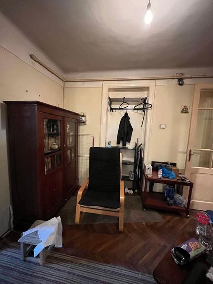 Apartament cu 3 camere semidecomandat, mobilat în Grivița