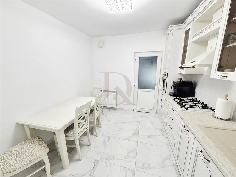 Apartament cu 2 camere decomandat în Centru Civic