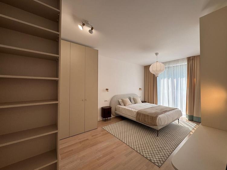 Apartament cu 2 camere decomandat în Băneasa