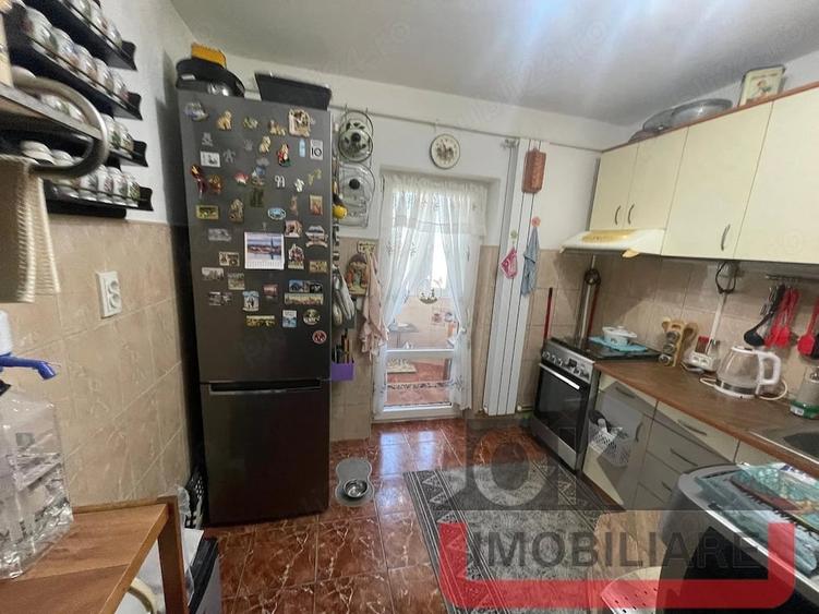 Apartament cu 2 camere decomandat în Banu Mărăcine