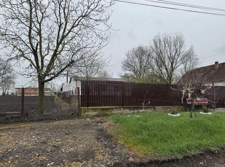 Casă cu 2 camere cu Canalizare în Vucova