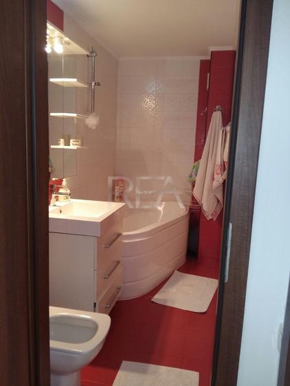 Apartament cu 2 camere decomandat, mobilat în 13 Septembrie