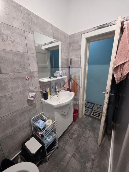 Casă individuală cu 5 camere cu Canalizare în Doamna Ghica
