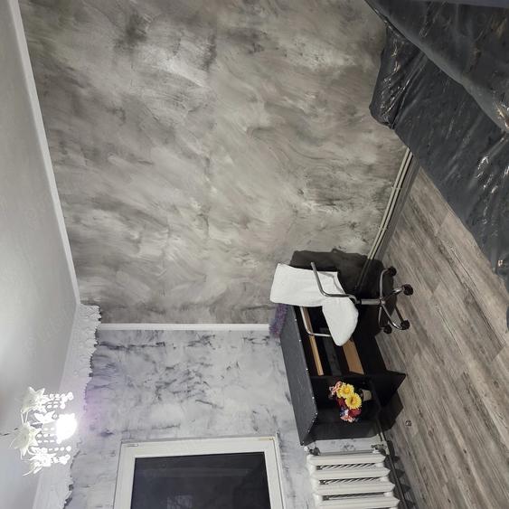 Apartament cu 3 camere decomandat în Orizont
