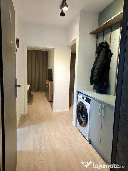 Apartament cu 2 camere semidecomandat în Torontalului