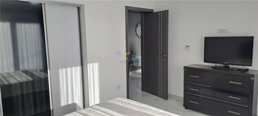 Casă individuală cu 5 camere cu Teren 700 Mp în Lăbușești
