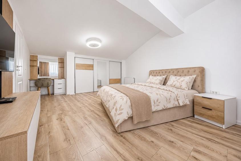 Apartament cu 6 camere, mobilat în 13 Decembrie